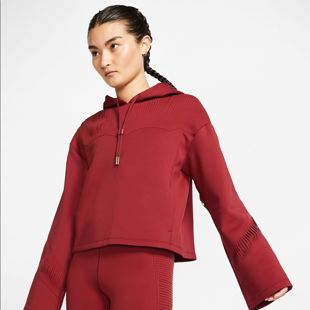 Fringe Training Hoodie Nike